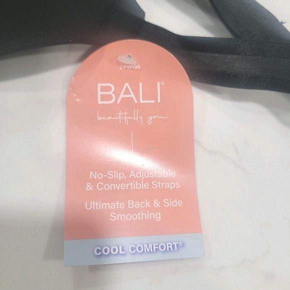 Bali 36DD Black Underwire Bra Full Coverage Cool Comfort  Convertible Padded NWT - Picture 2 of 5